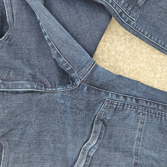 Duluth Trading Sz 12 Dark Wash Stretch Mid Rise Double Knee Shaping Curvesetter - Picture 5 of 11